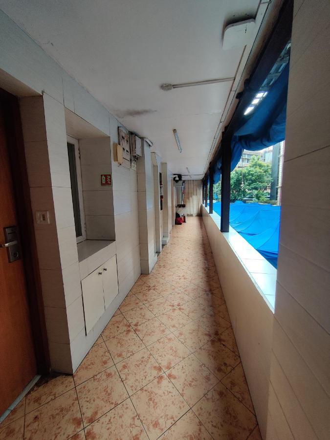 Capital Hotel Mumbai Kültér fotó