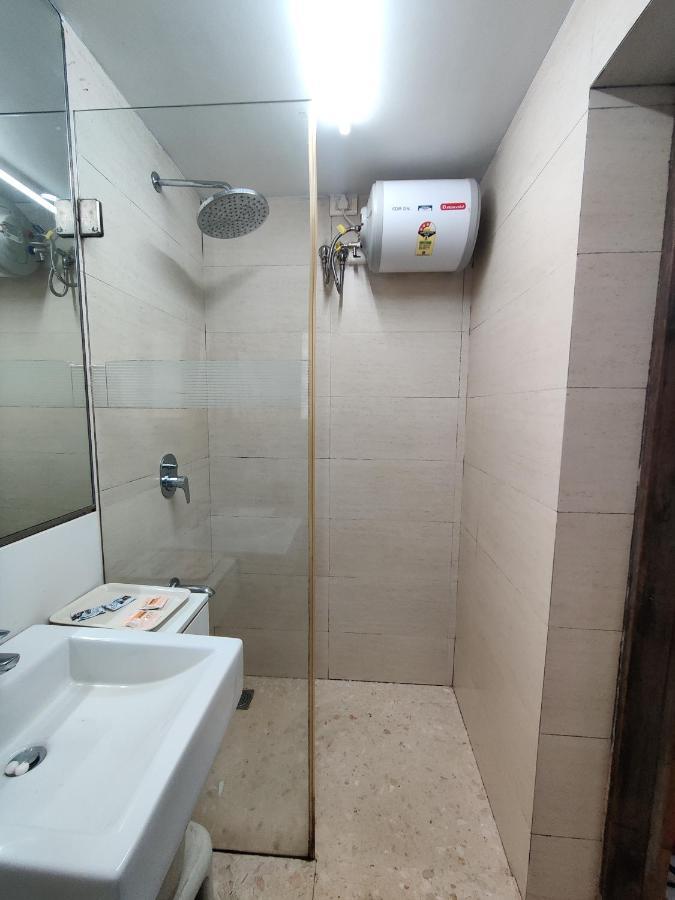 Capital Hotel Mumbai Kültér fotó